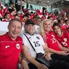 Jennifer Coppen, Justin Hubner, potret, keluarga, nonton pertandingan bola