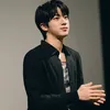 Jin BTS, penampilan, MV Don&#039;t Say You Love Me, outfit