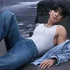 Jungkook di Pemotretan dengan Calvin Klein