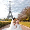 Momen Prewedding Diunggah ke Media Sosial