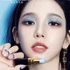 Karina Aespa Tampil dengan makeup bold di pemotretan Marie Claire Korea 