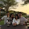 Potret Keisya Levronka bersama keluarga