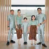 Anang Hermansyah dan Ashanty Kondangan