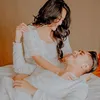 pasangan seleb, pasangan seleb di kamar tidur