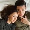 pasangan seleb, pasangan seleb di kamar tidur