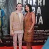 Leony dan pacar bulenya