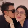 Felicya Angelista dan Caesar Hito ke Pantai