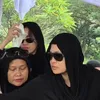 Mita The Virgin Akui Hidupnya Kosong Tanpa Ibu