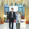 Muzdalifah Kondangan Bareng Suami