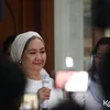 anak Titiek Puspa, Petty Tunjungsari, disambangi media