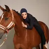 Zaskia Sungkar Berkuda