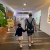 Raditya pakai baju bolong
