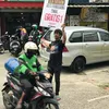 rian d\'masiv bagi roti gratis, bisnis rian d\'masiv