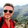 7 Potret Richard Madden Sang Pemeran Ikari Di FIlm \&#039;THE ETERNALS\&#039; 