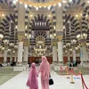 Ririn Ekawati Umrah Sama Anak