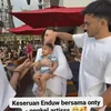 Rizky Nazar dan Dosma momong baby Andrew bareng Refal Hady
