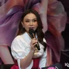 Persiapan Konser Rossa