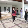 rumah makan gratis baim wong, rumah makan gratis giovanni tobing