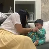 Potret Salshadilla momong baby Syaki.