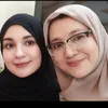 Seleb Usia 40-an Jadi Nenek