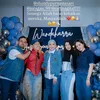 Wanda Hara, ulang tahun, teman artis