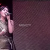 Potret Via Vallen yang disebut hamil muda.