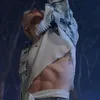 Woong AB6IX pamer abs