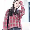 Gaya Anggun dengan Sentuhan Kasual Modern