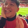 Yura Yunita &amp; Donne Maula, Nonton Manchester United