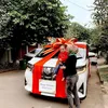 hadiah seleb, seleb beri hadiah orangtuanya