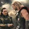 Lalu ada THOR: THE DARK WORLD, dimana kamu bisa berkenalan lebih dekat dengan Thor dan saudaranya, Loki. Di film ini juga infinity stone kedua diperkenalkan yakni The Reality Stone.