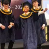 Betrand Peto Wisuda