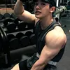 idola K-Pop di gym
