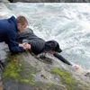 orang baik, berbuat baik, perbuatan baik, faith in humanity restored