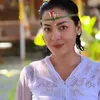 Lulu Tobing Upacara Mecaru