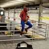 foto aneh, foto lucu, foto bikin ngakak, foto subway