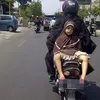 emak emak, power of emak, kelakuan emak