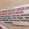 papan peringatan, foto lucu, foto aneh