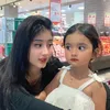 Ghea Youbi dan keponakan mirip banget