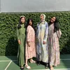 Potret Alya Rohali bareng ketiga putrinya 