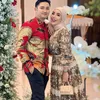 Angga Wijaya Kondangan Bareng Istri