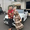 Angga Wijaya Kondangan Bareng Istri
