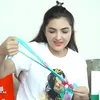 Ashanty buka kado ultah dari staf