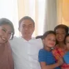 Ayu Dewi dan Regi Datau