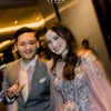 Azriel dan Sarah Menzel