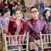 Azriel dan Sarah Menzel