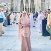 Bella Saphira rayakan lebaran di Tanah Suci 