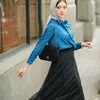 Anissa Aziza Berkerudung