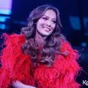 Erika Carlina queen of party