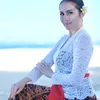 Potret Momo Geisha kenakan Baju adat Bali.